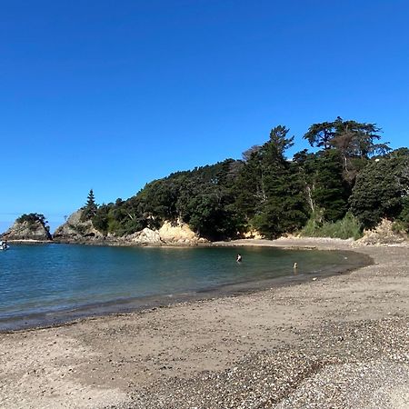 Kereru Cabin - Spectacular Seaviews, Rustic, Glamping Eco Adventure Palm Beach Exterior photo