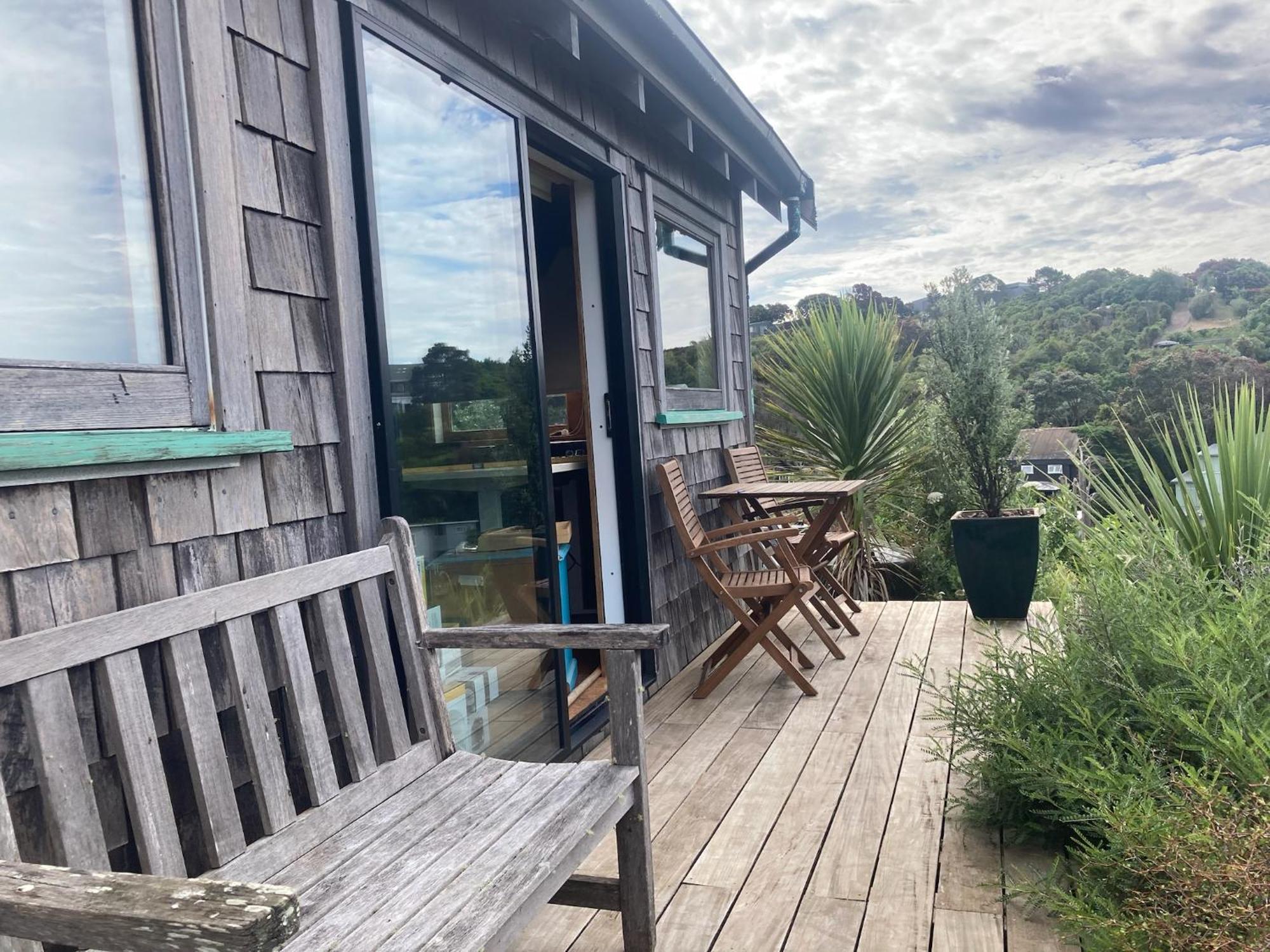 Kereru Cabin - Spectacular Seaviews, Rustic, Glamping Eco Adventure Palm Beach Exterior photo